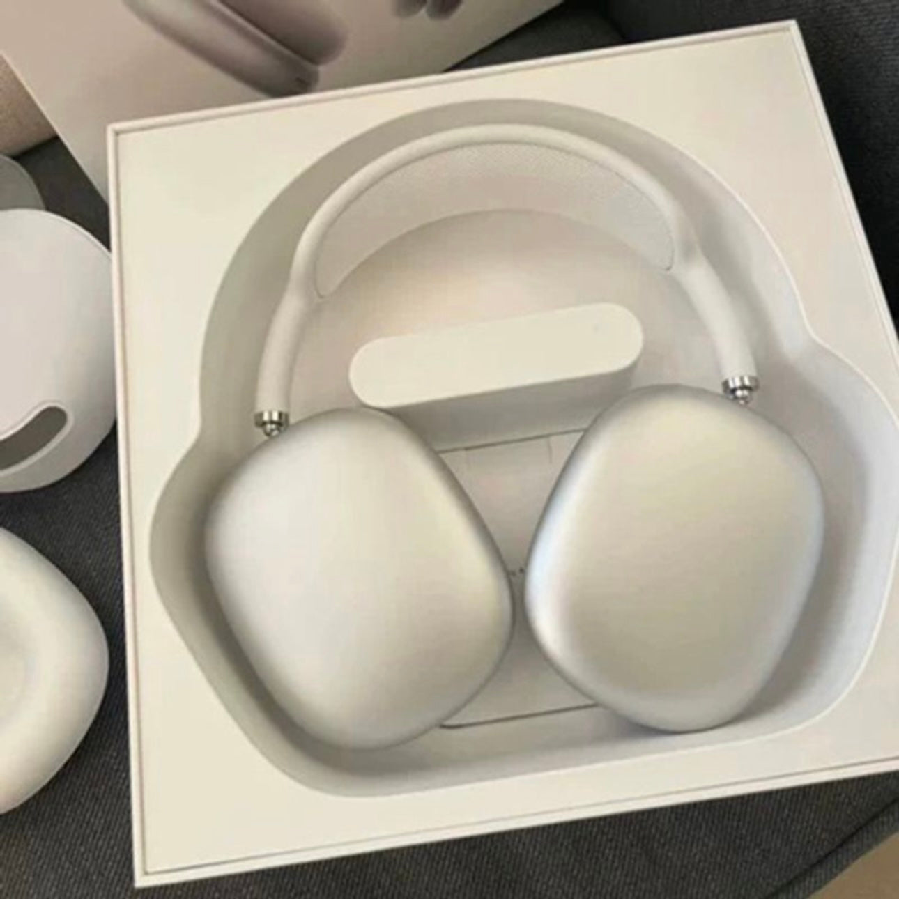 AirPods Max