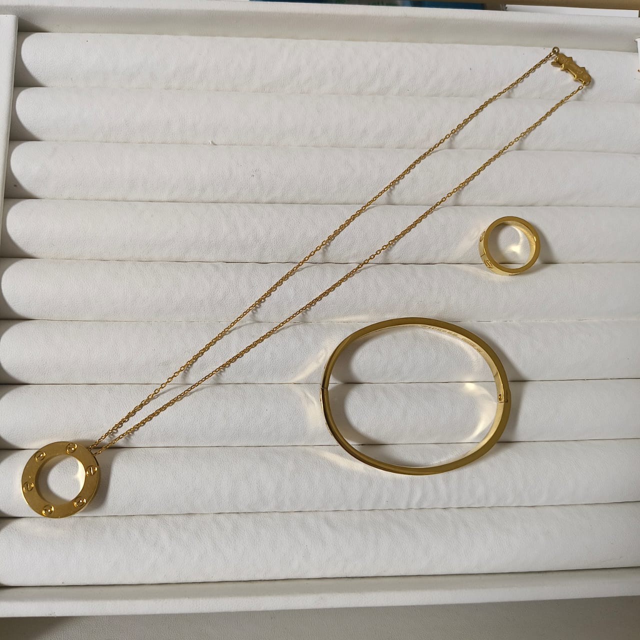 Accessory 98