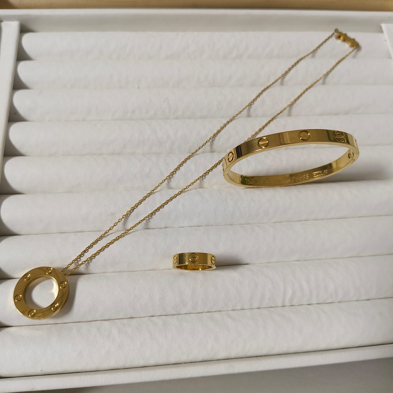 Accessory 98