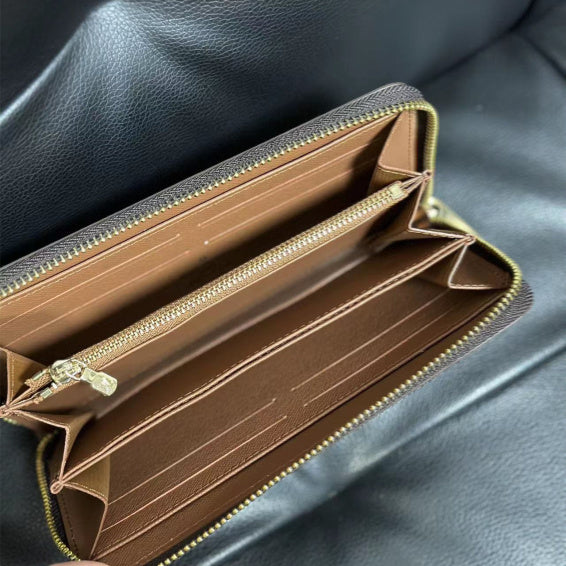 Wallet 9