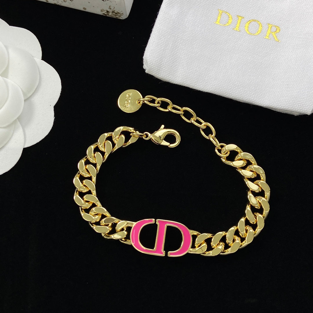 Accessory 20