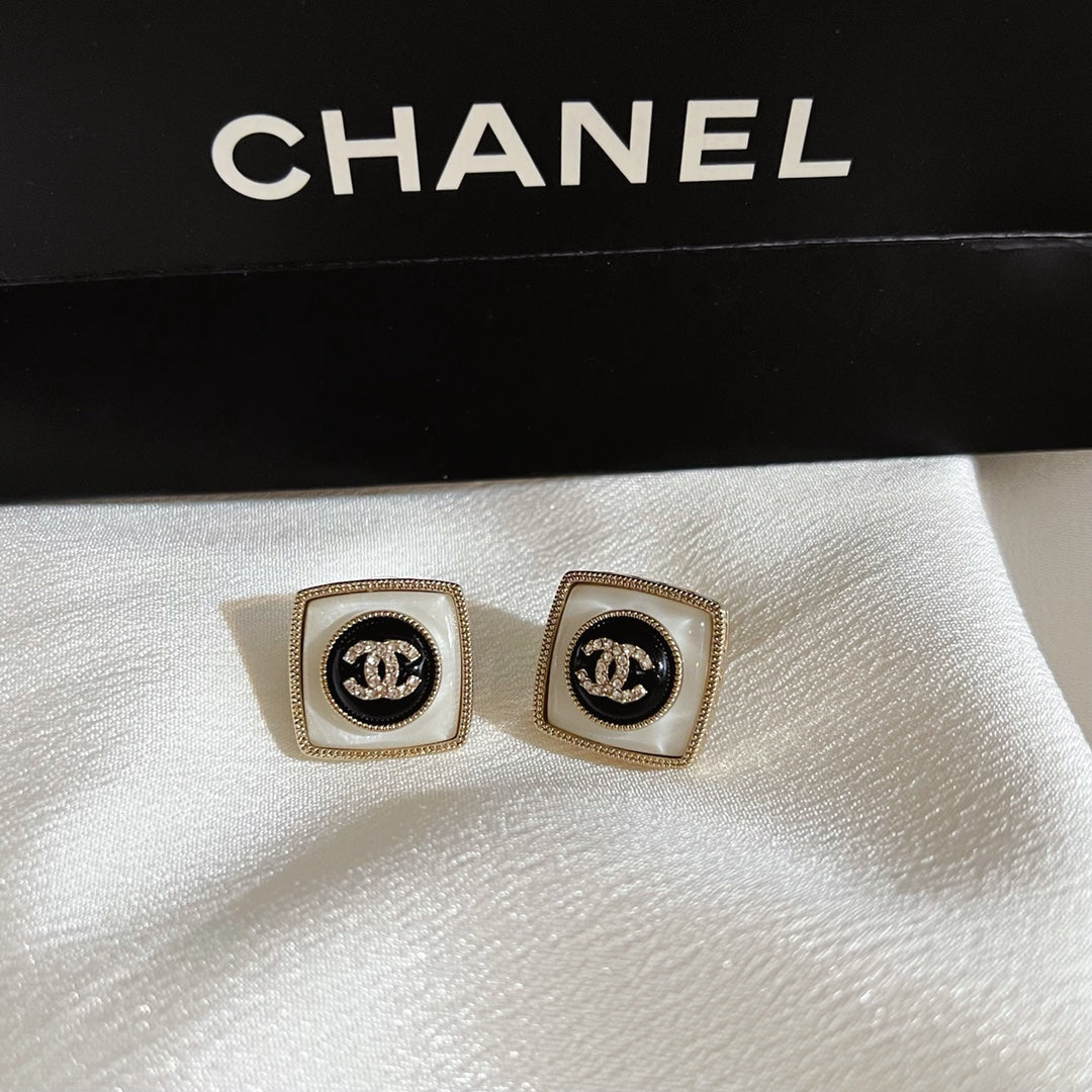 Accessory 57