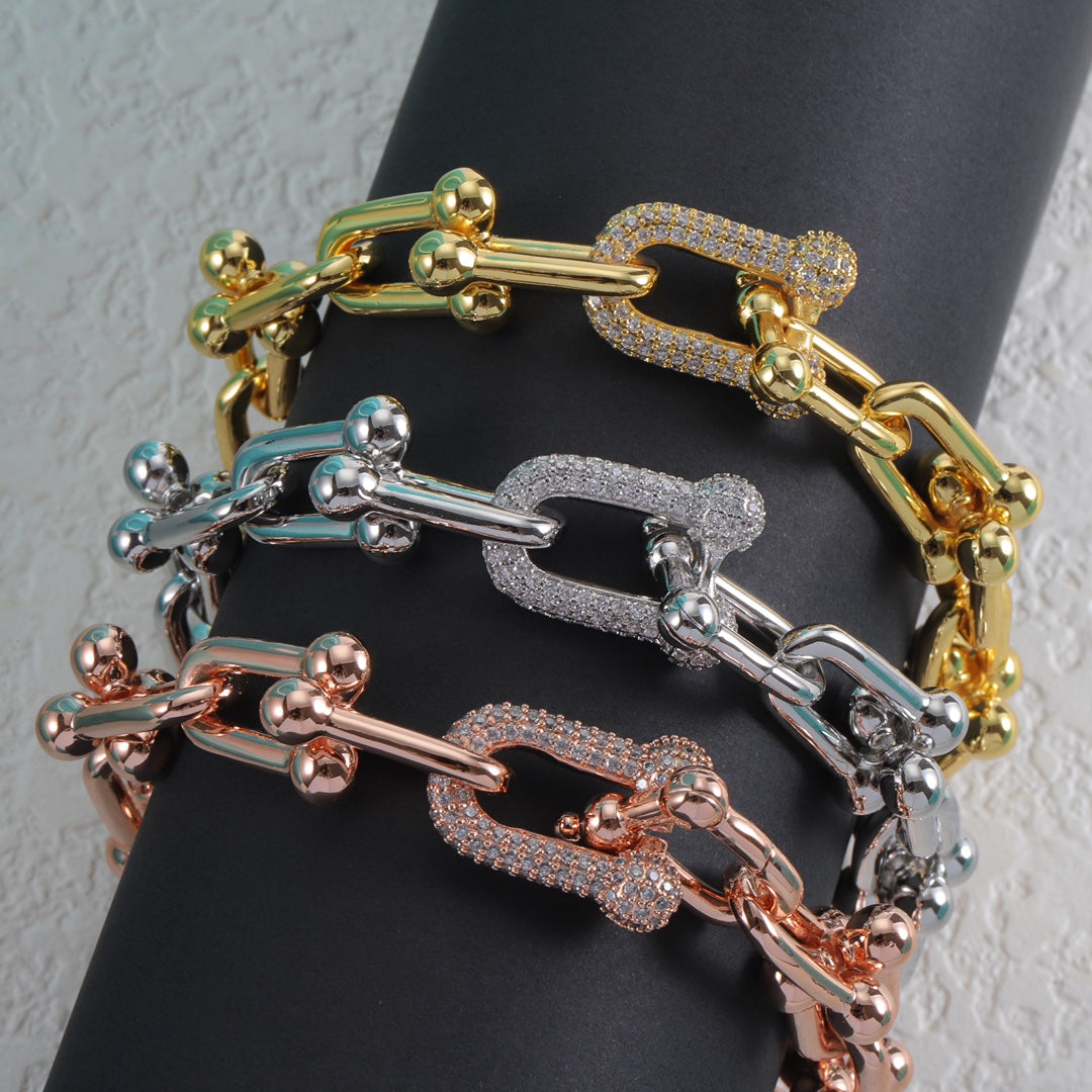 Accessory 21