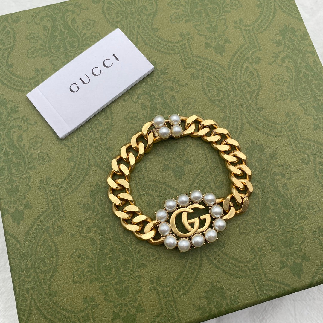 Accessory 34