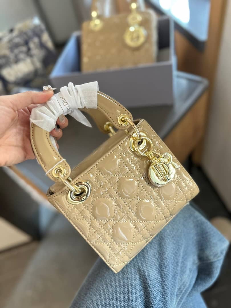 Bag 102
