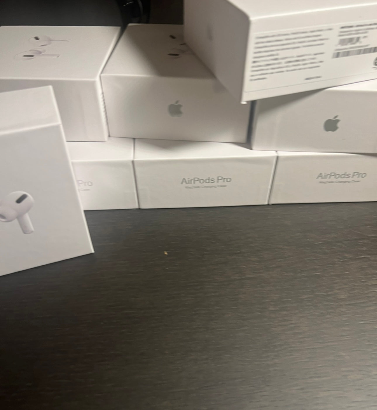AirPods