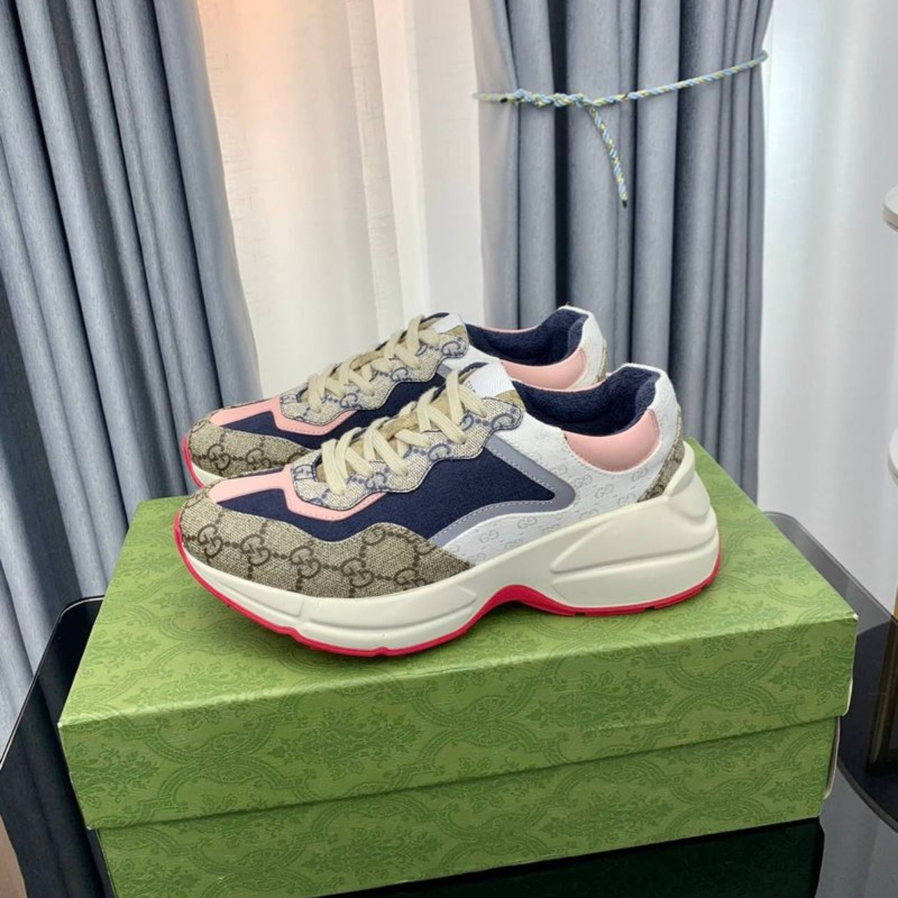Shoes 10