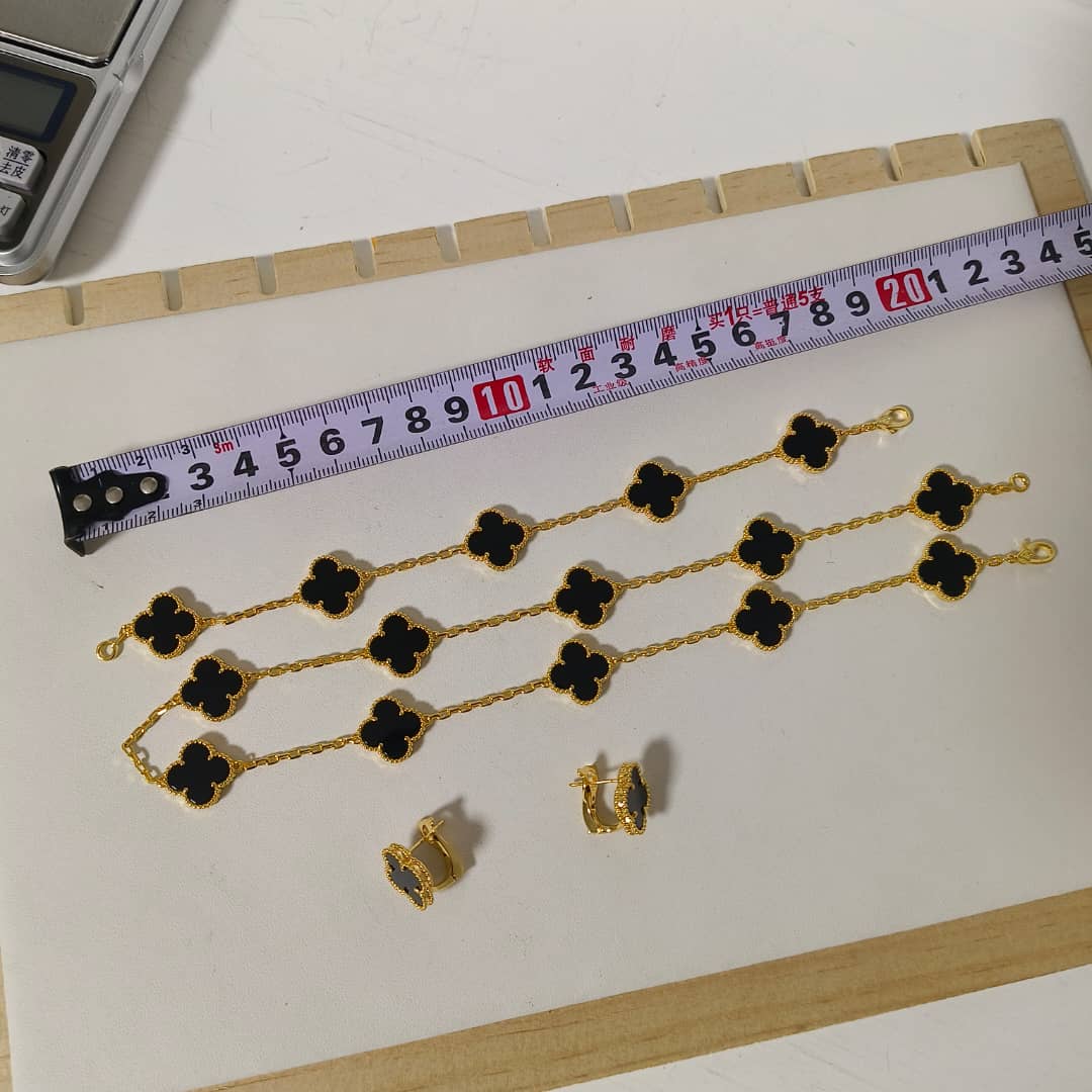 Accessory 97