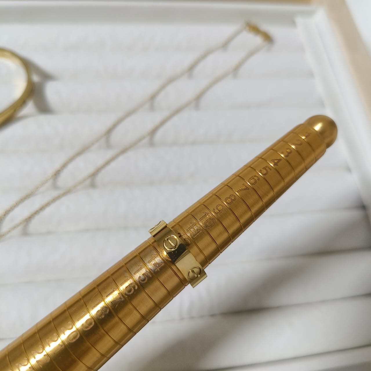 Accessory 98