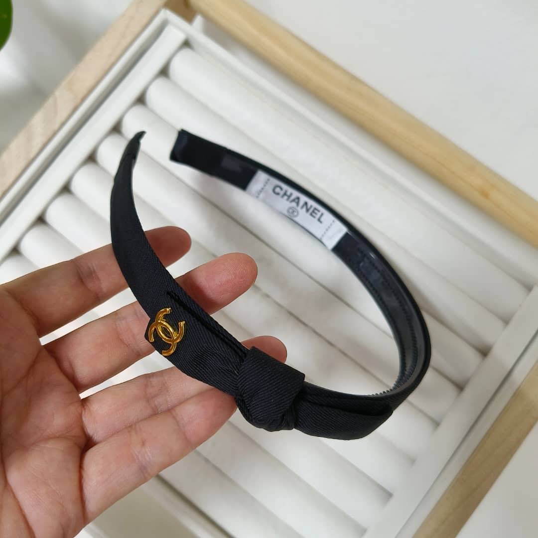 Accessory 100