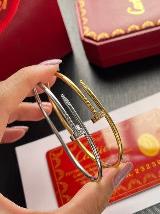Accessory 2