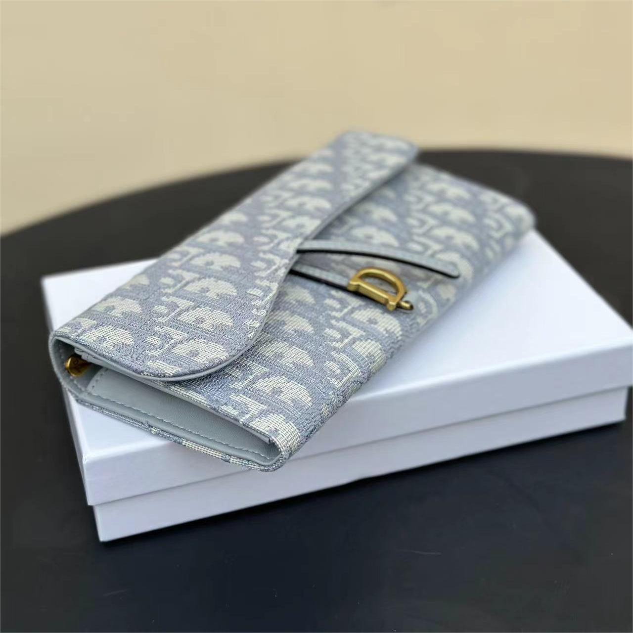 Wallet 19