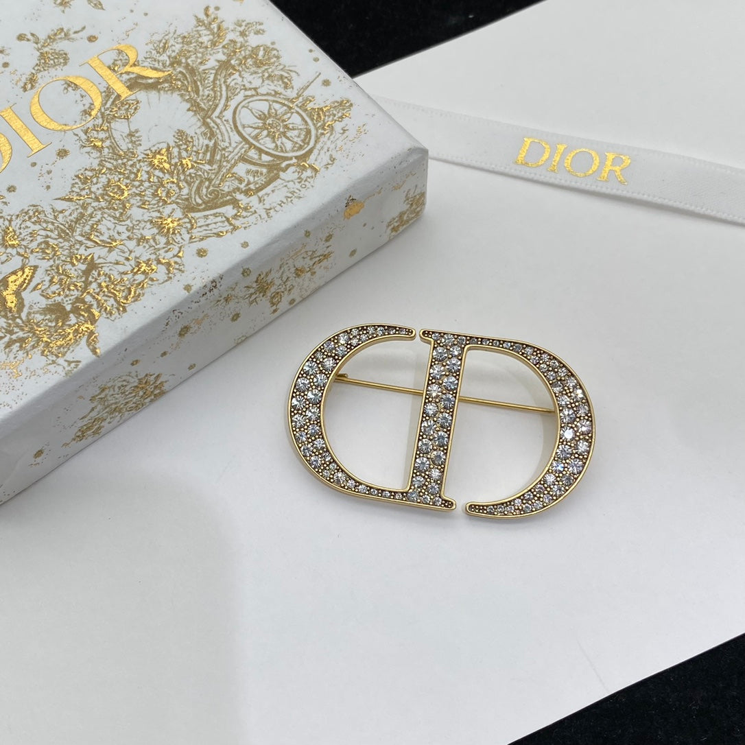 Accessory 68