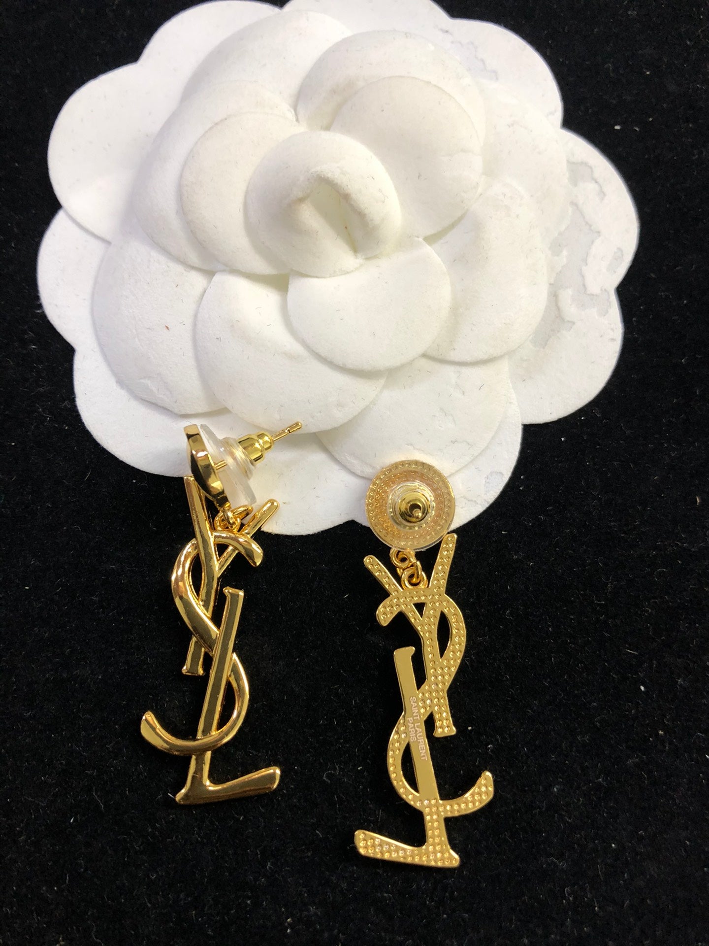 Accessory 25
