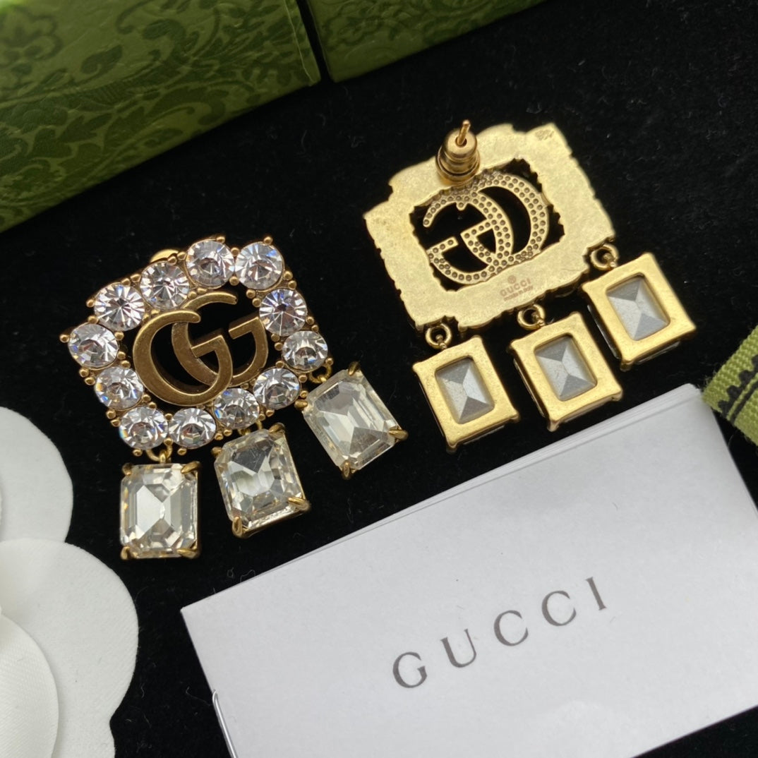 Accessory 69
