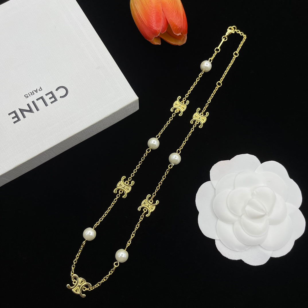Accessory 18