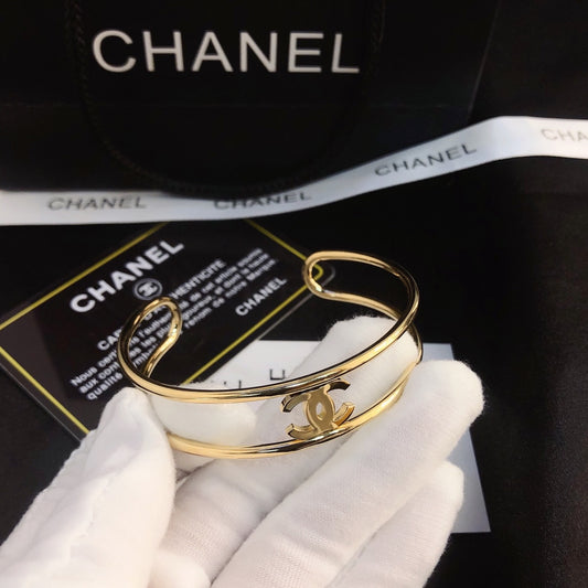 Accessory 63