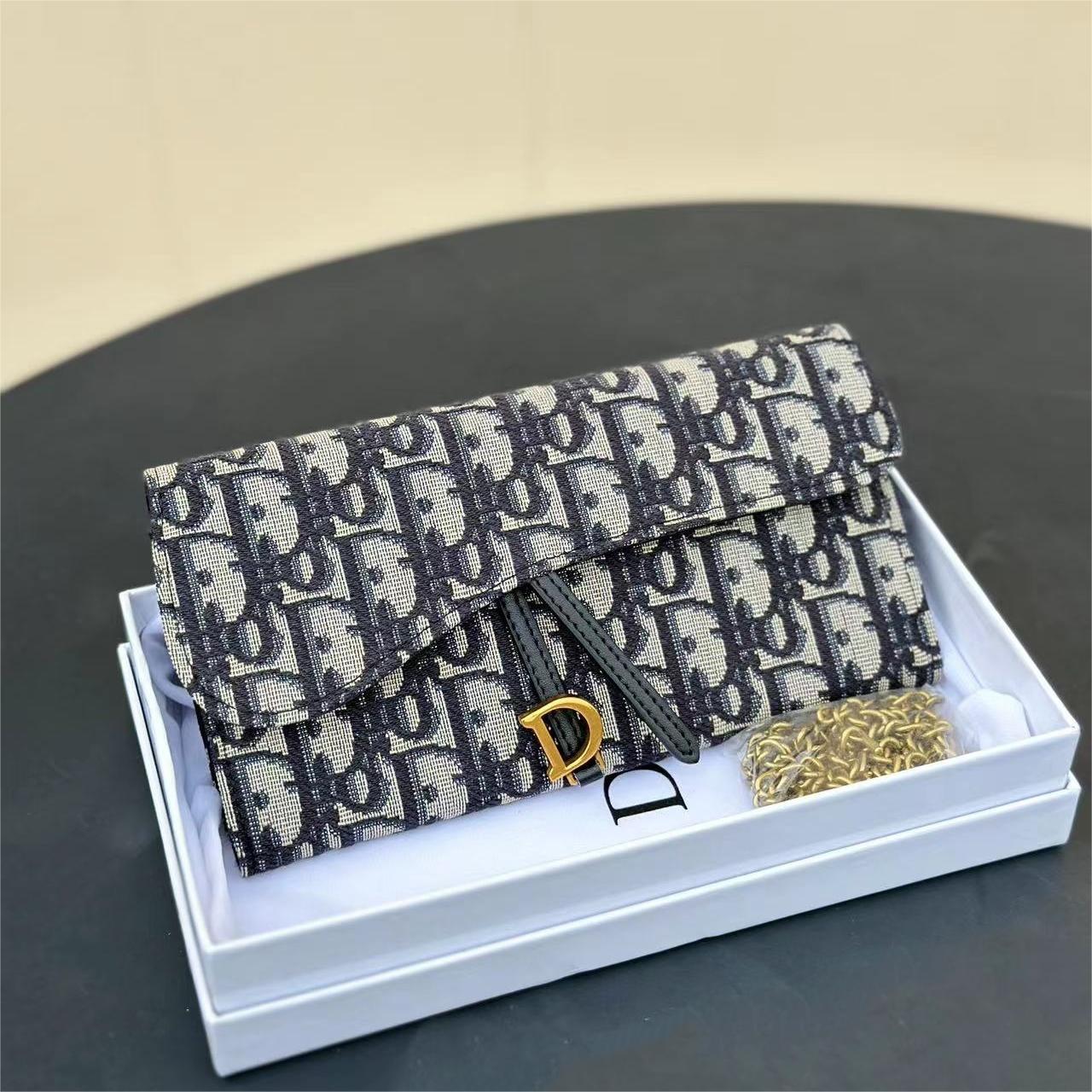 Wallet 19