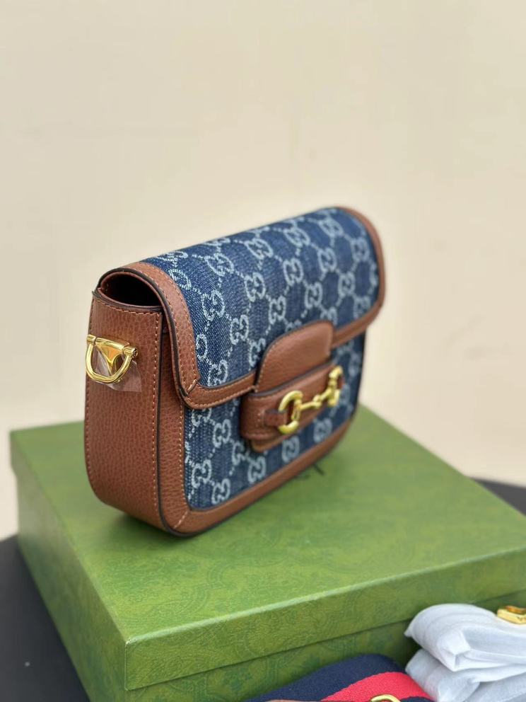 Bag 82