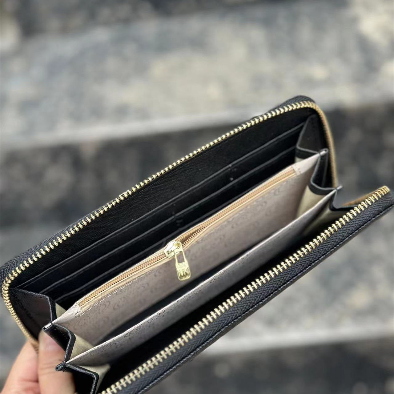 Wallet 17