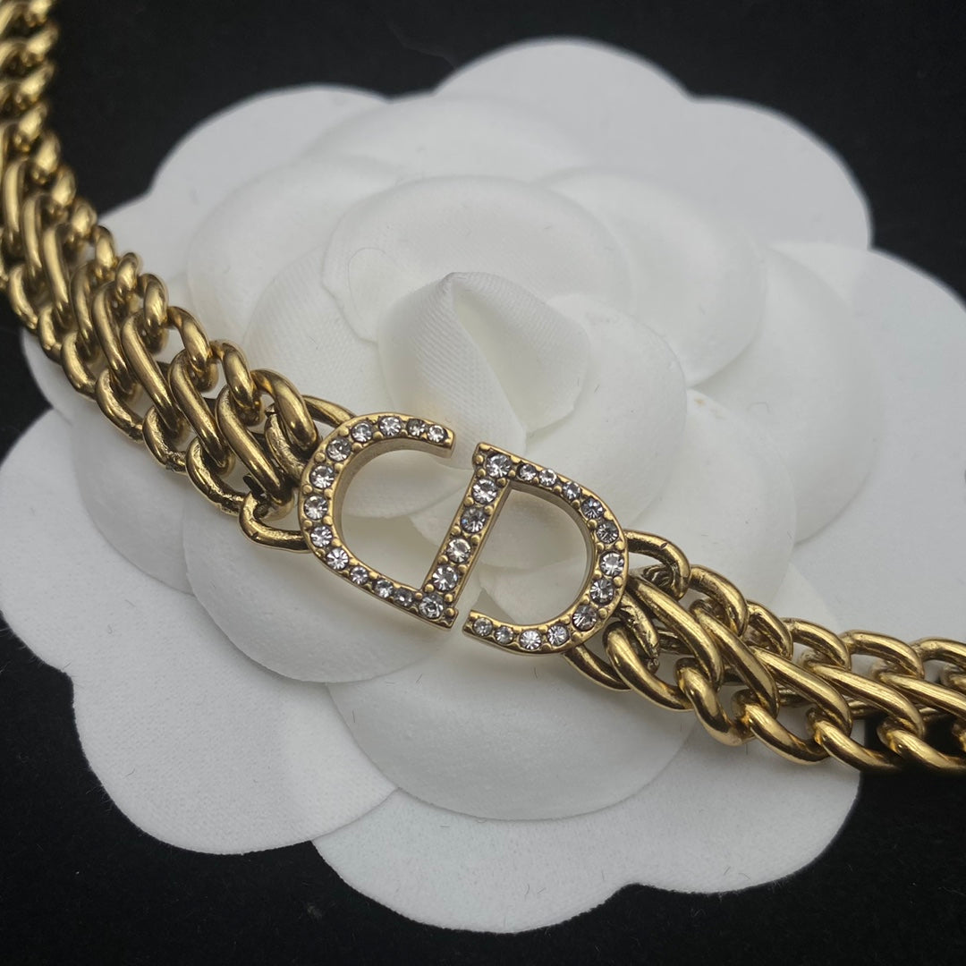 Accessory 84