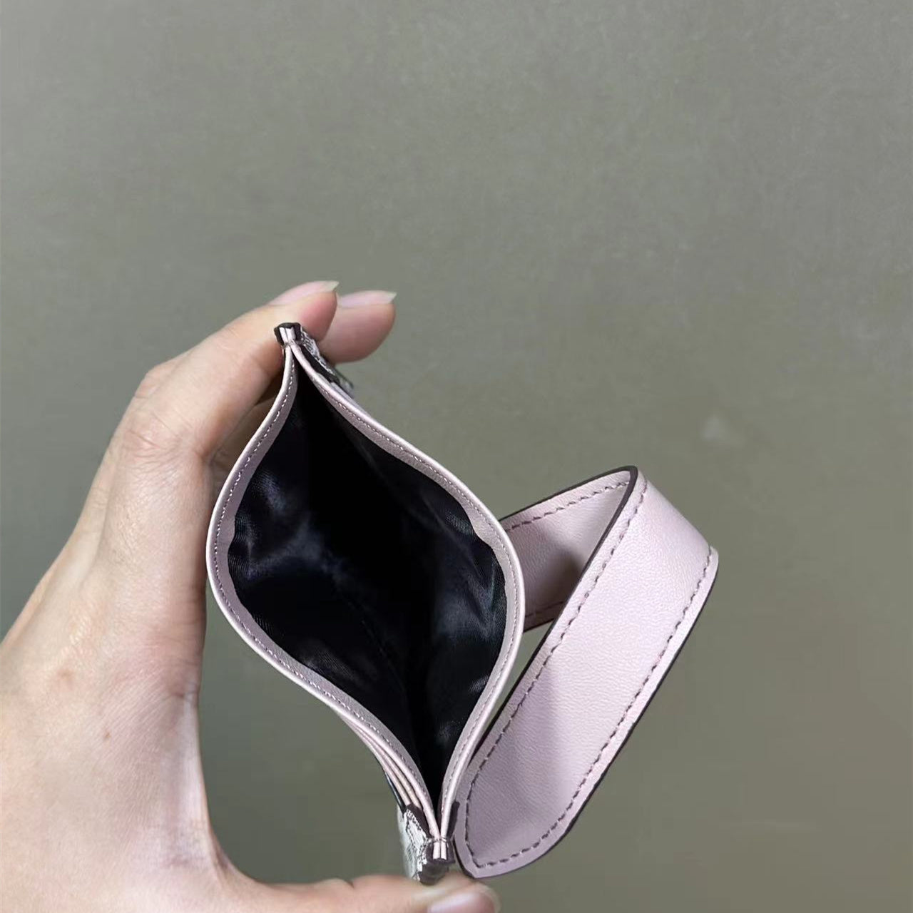 Wallet 16