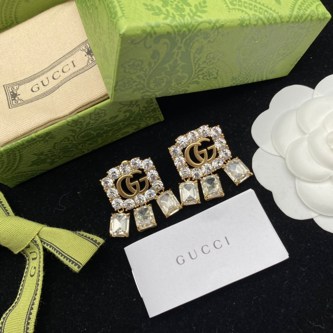 Accessory 69