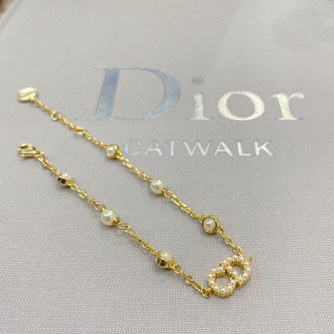 Accessory 62