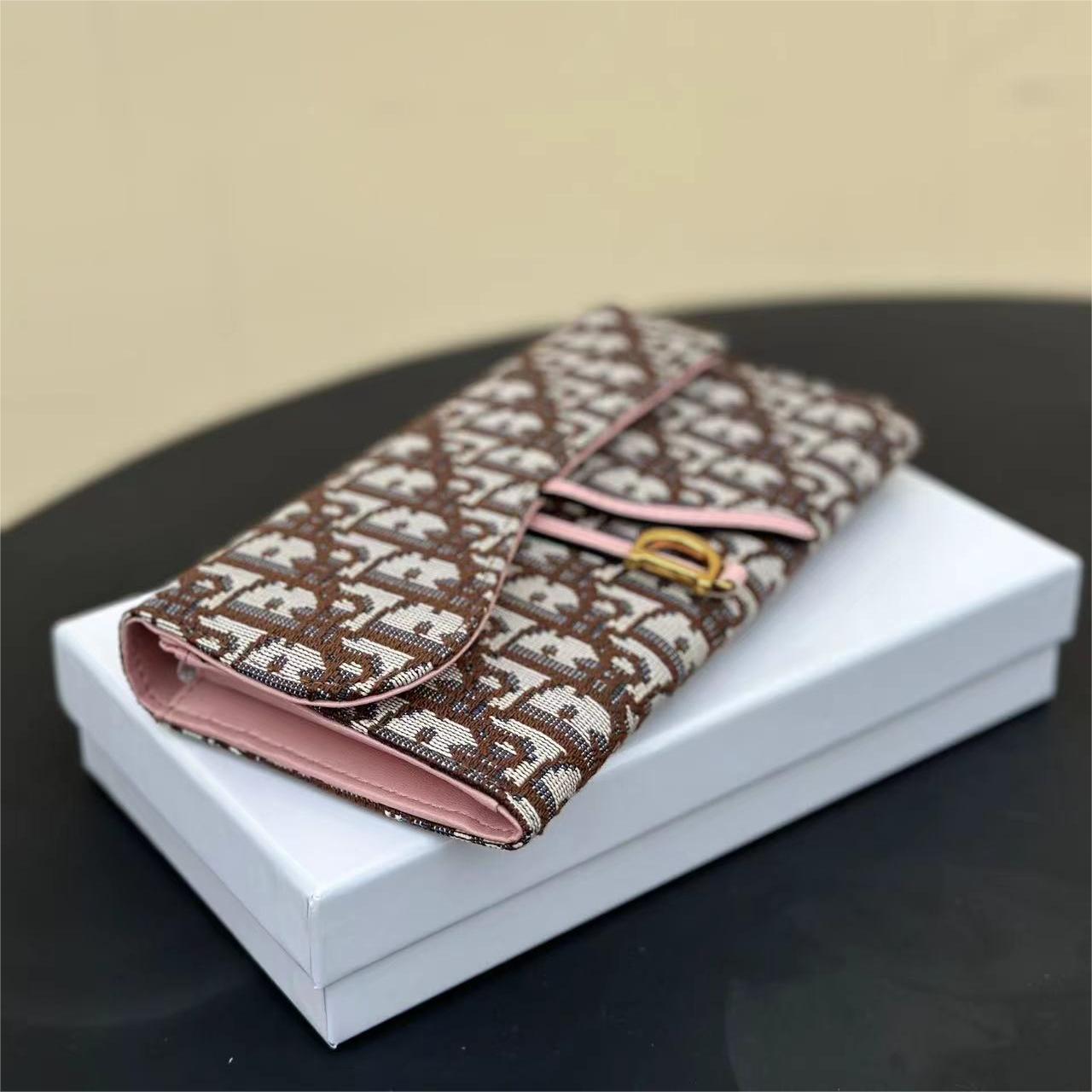 Wallet 19