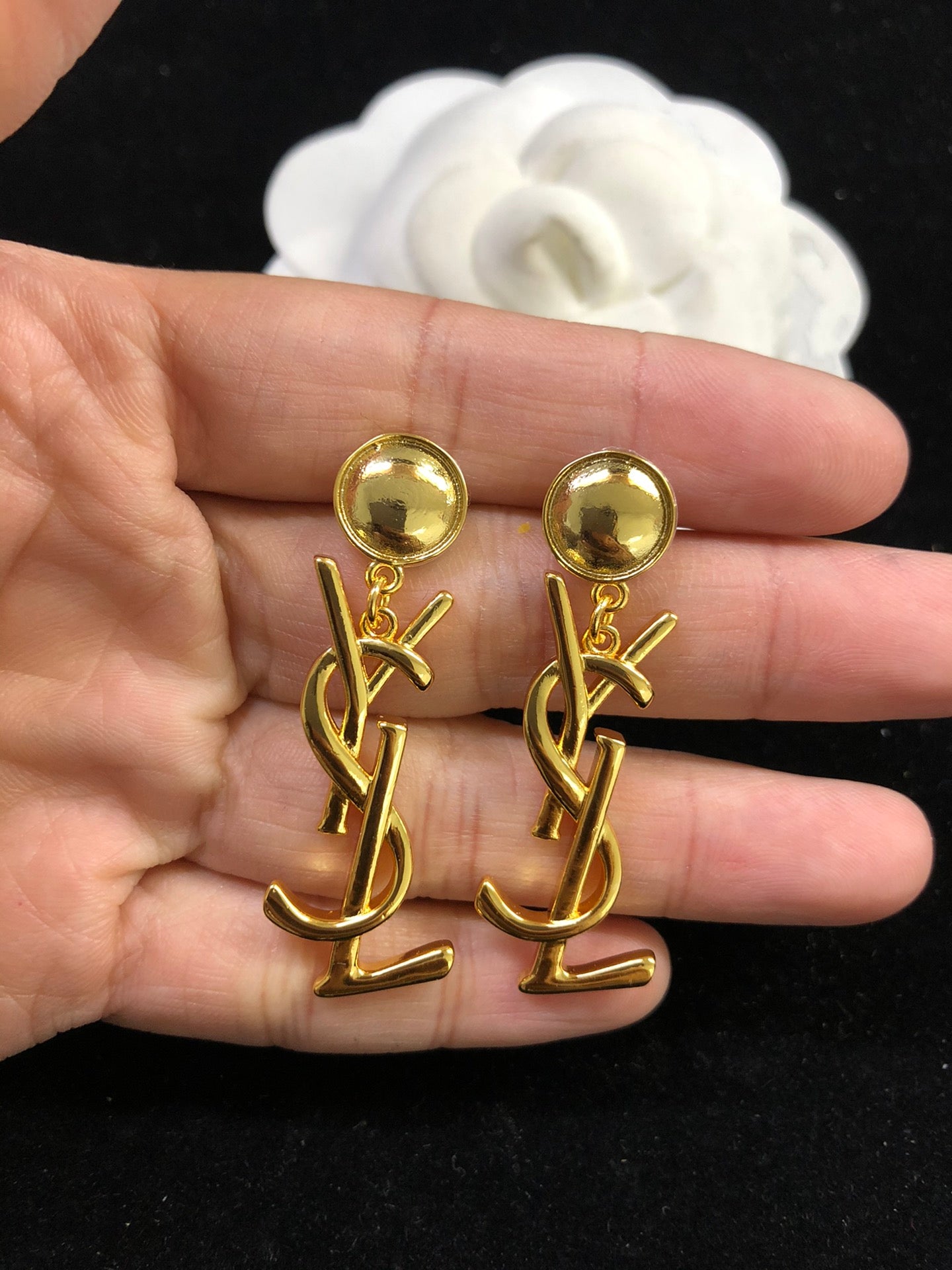 Accessory 25