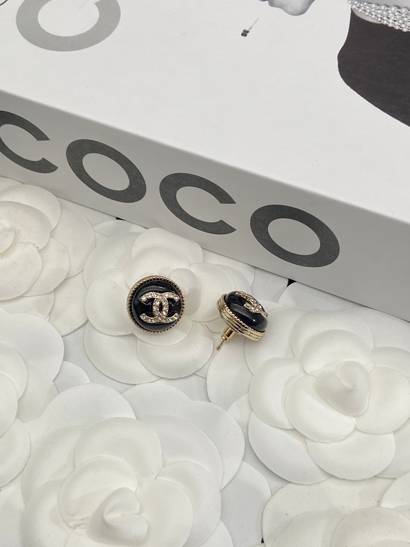 Accessory 61