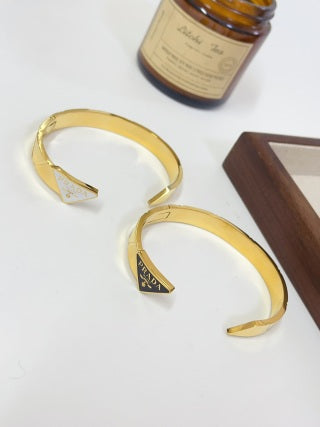 Accessory 4