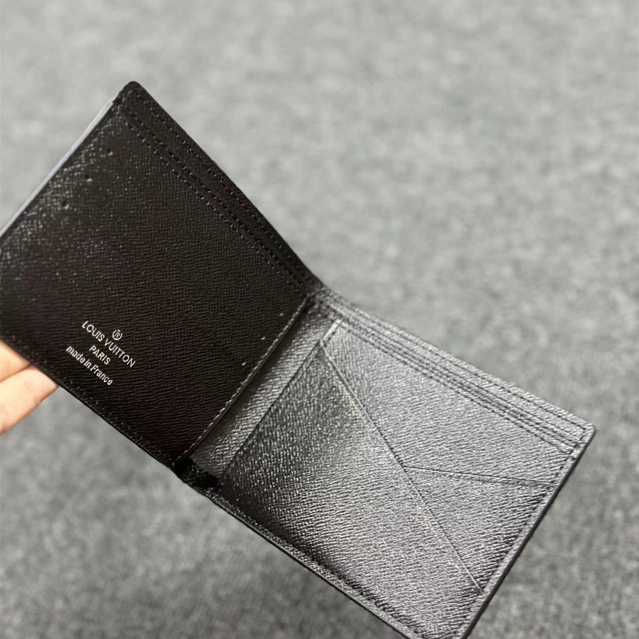 Wallet 11