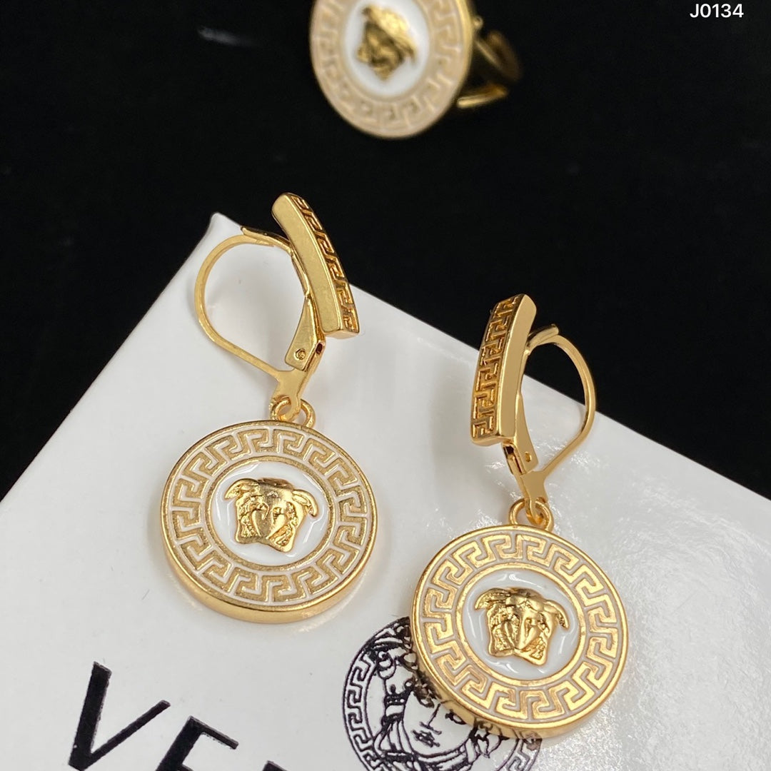 Accessory 49