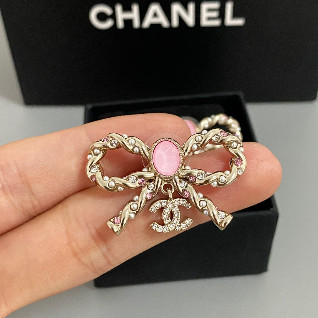 Accessory 73